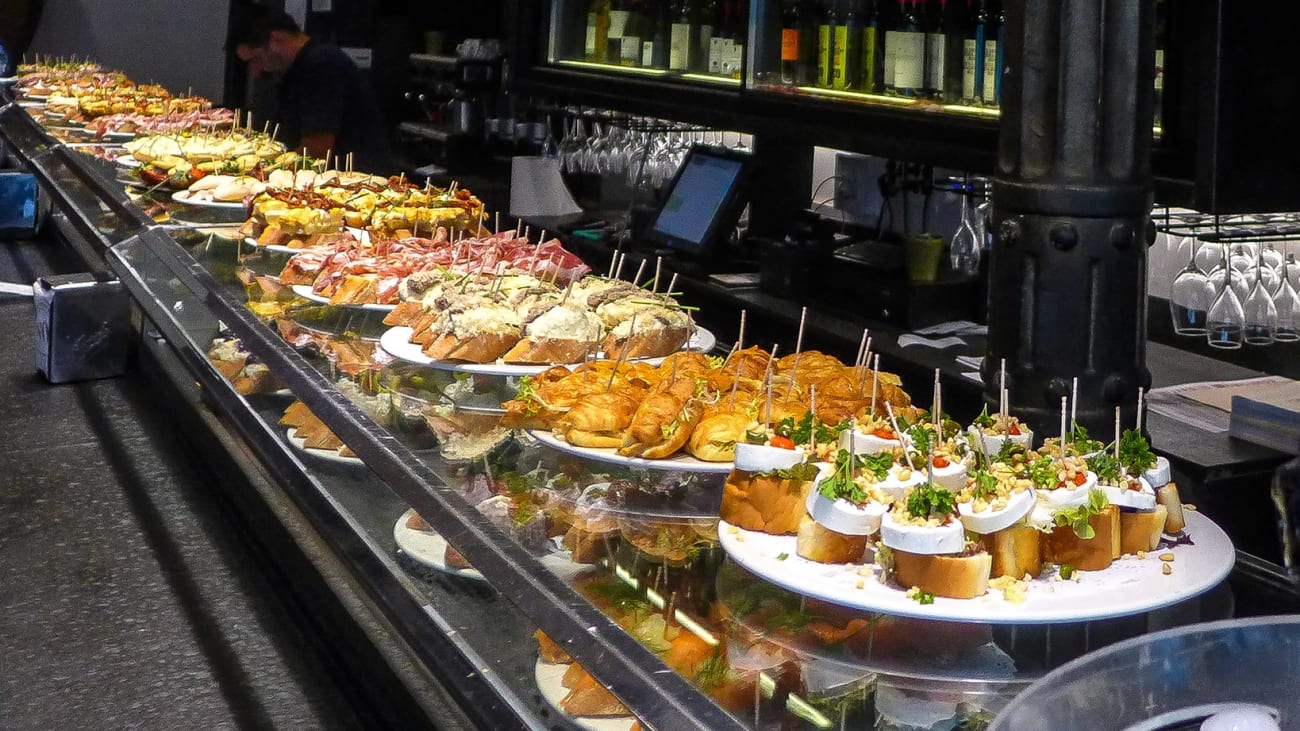 Barra de pintxos de Pamplona